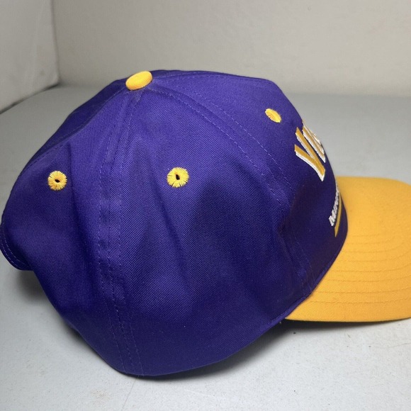VINTAGE‎ MINNESOTA VIKINGS TWINS ENTERPRISE 90'S SNAPBACK CAP HAT FOOTBALL NFL - Picture 3 of 10